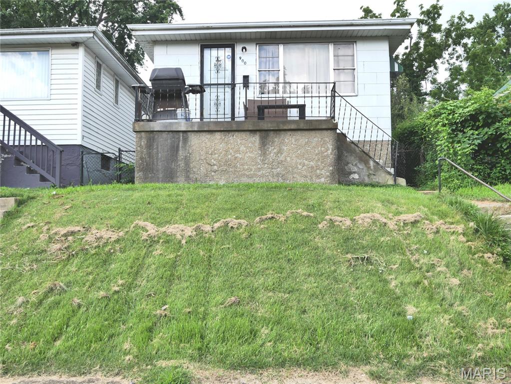 900 Harlan Avenue Property Photo 1