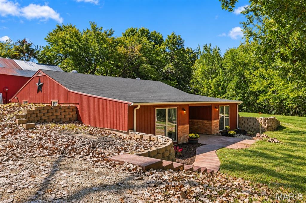 21479 State Highway U Property Photo 1