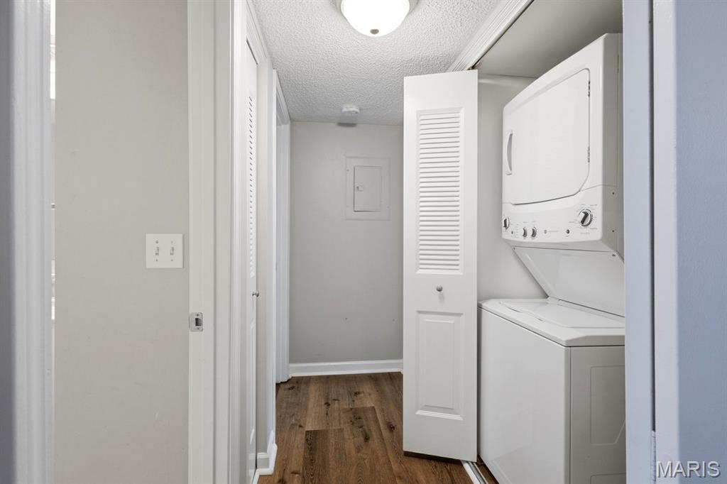 1630 Thrush Terrace 1630 Property Photo 14