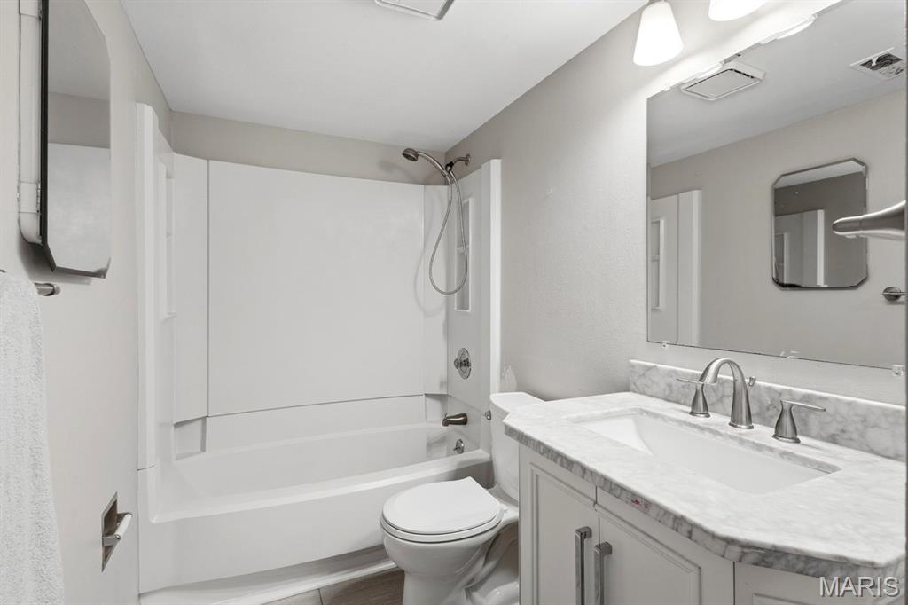 1630 Thrush Terrace 1630 Property Photo 15