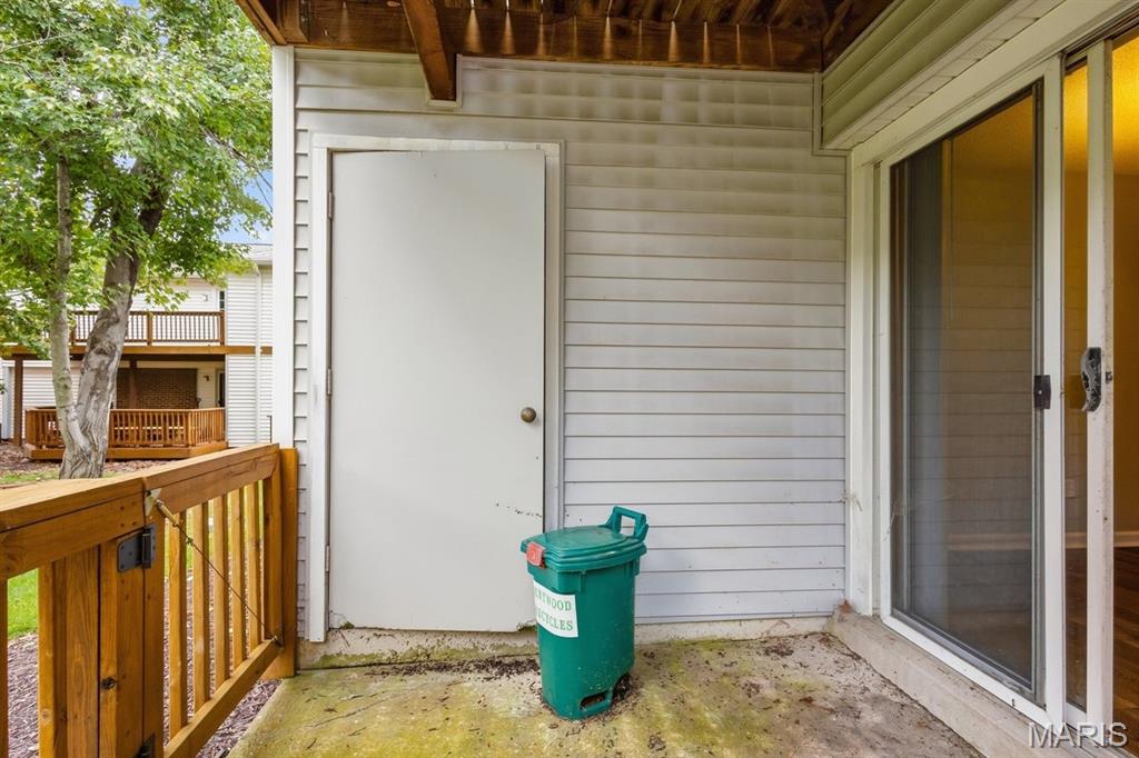 1630 Thrush Terrace 1630 Property Photo 21