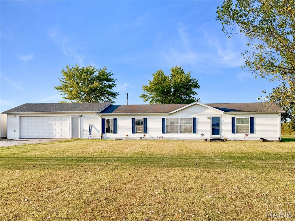 1830 Highway J Property Photo 1