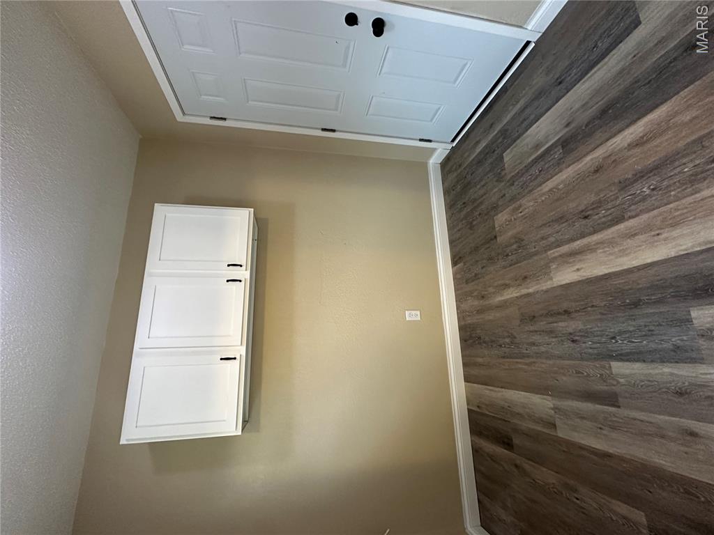 1006 E Almar St Property Photo 7