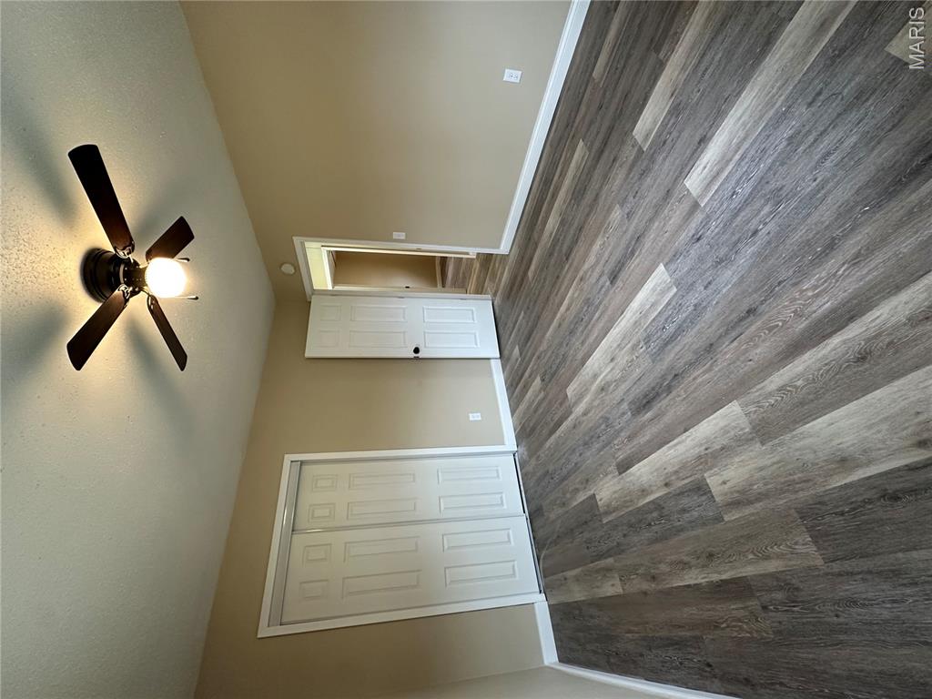 1006 E Almar St Property Photo 9
