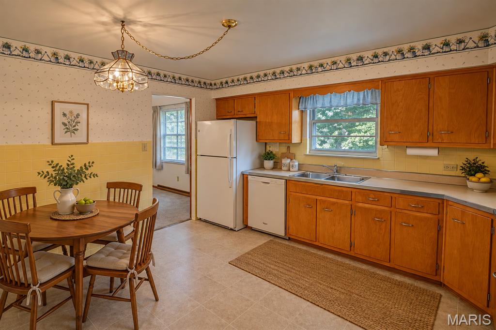 713 Ramona Place Property Photo 15