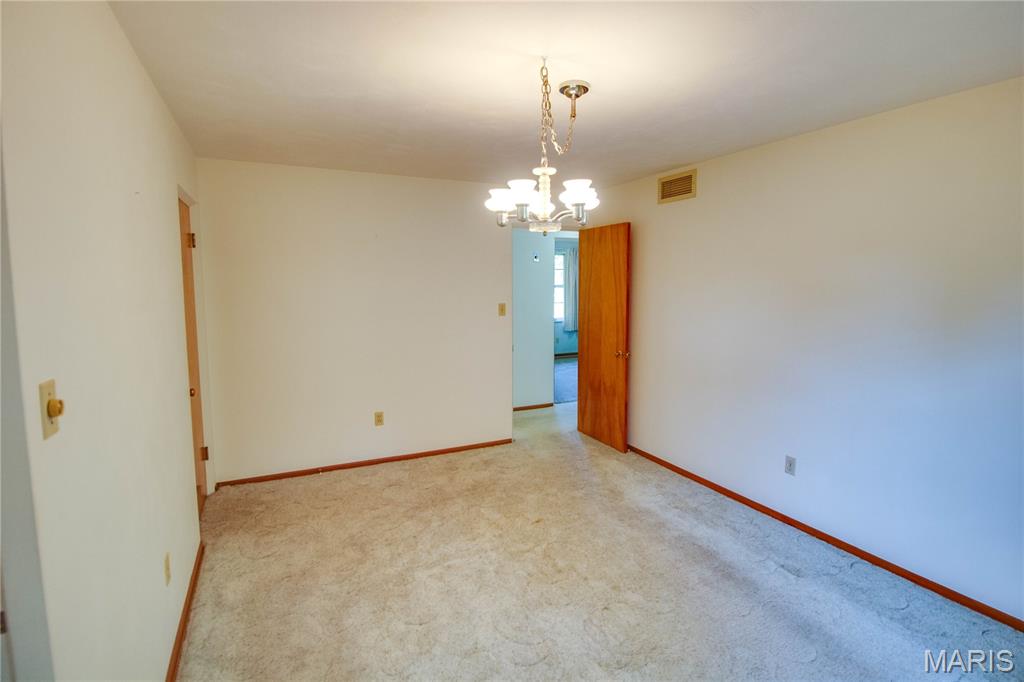 713 Ramona Place Property Photo 17