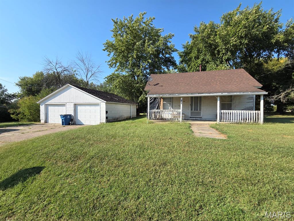 202 W Canton Street Property Photo 1