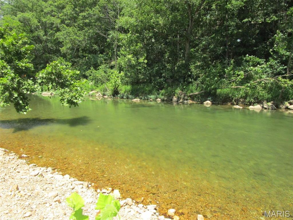1035 Jacks Fork Road Property Photo 5