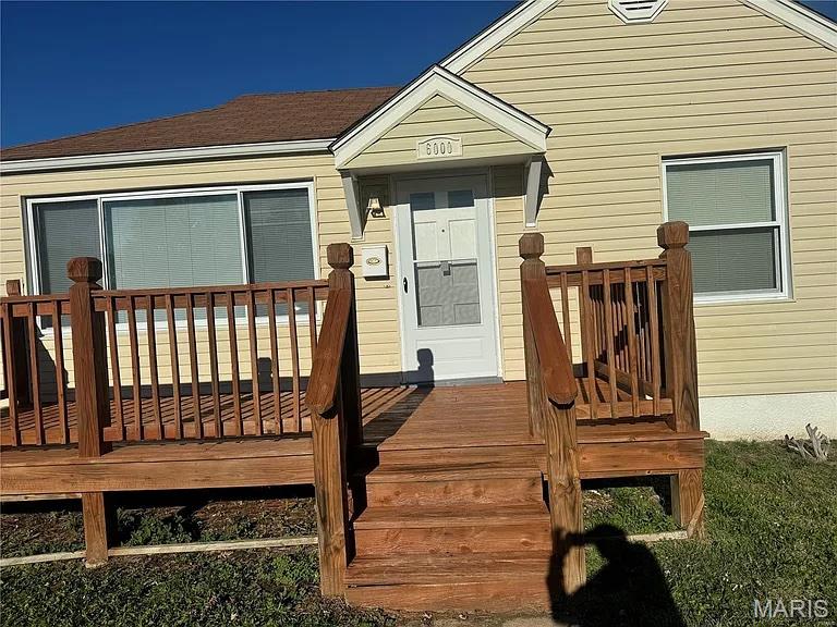 6000 Cascade Drive Property Photo 1