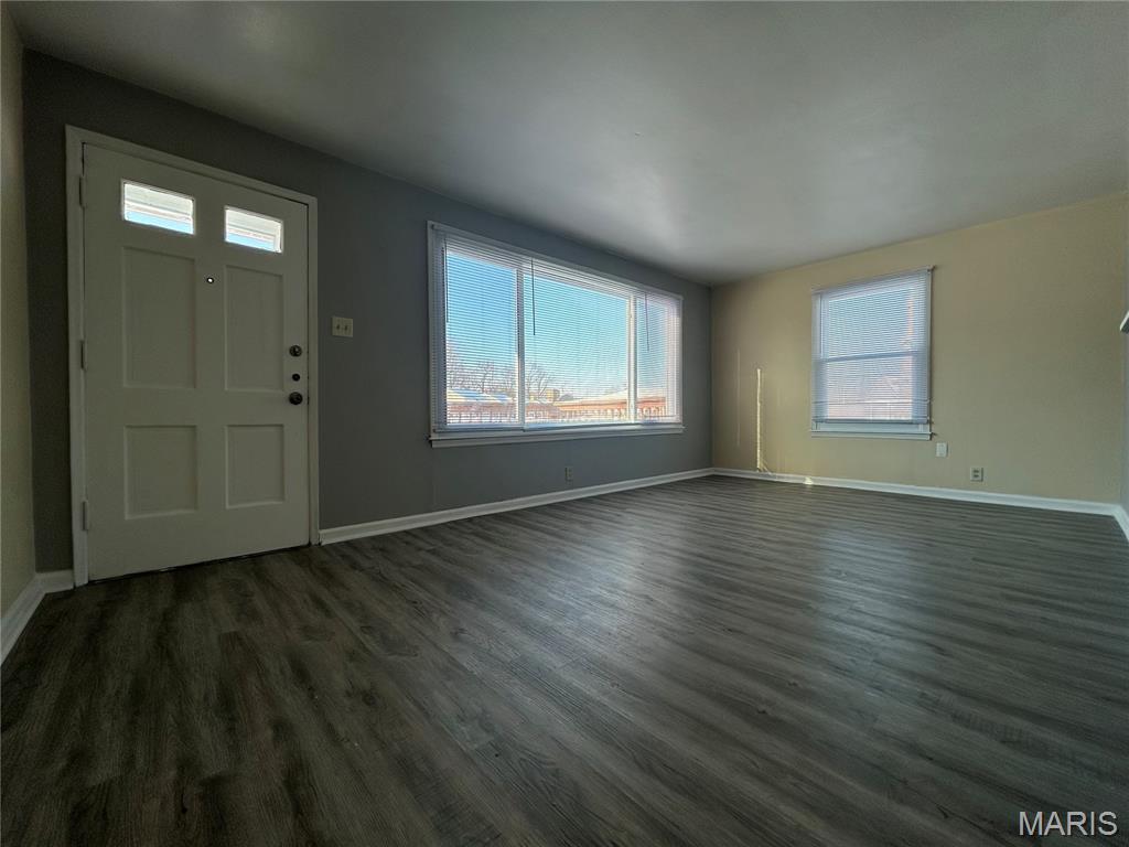 6000 Cascade Drive Property Photo 2