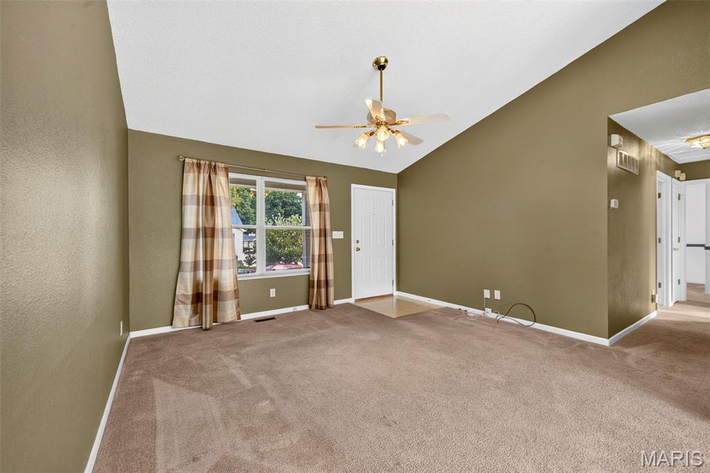 2182 San Simeon Drive Property Photo 9
