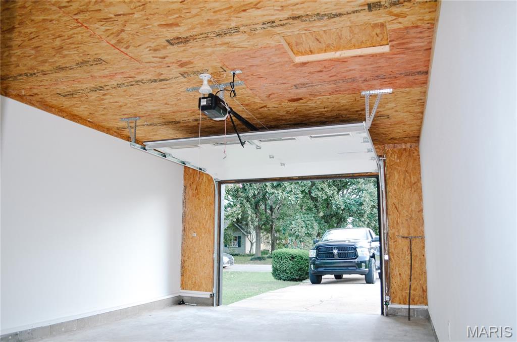 406 Bell Lane Property Photo 14
