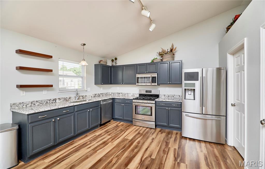 209 Gentle Pine Lane Property Photo 8