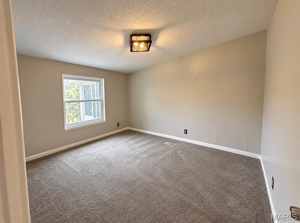 7924 W Forest Hills Drive Property Photo 12
