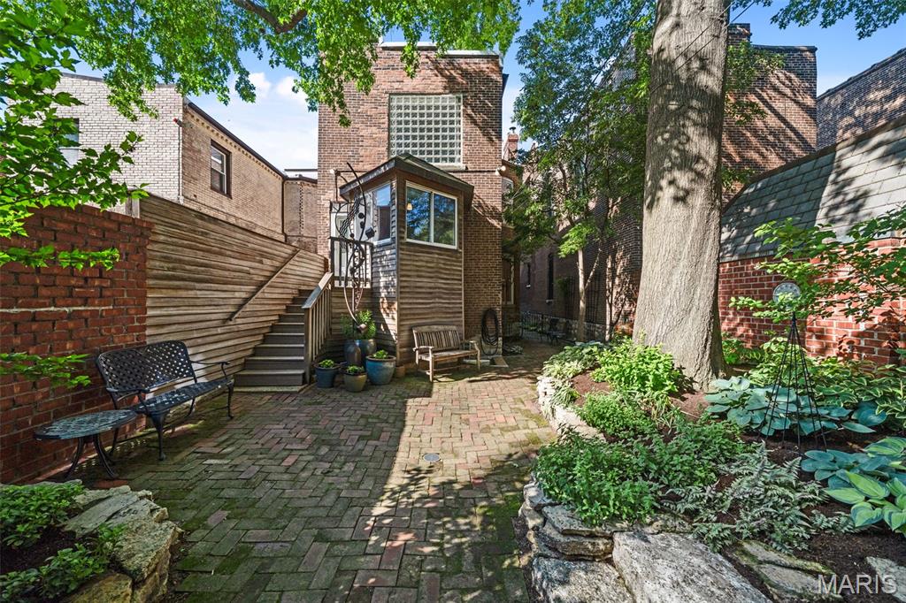 1816 Hickory Street Property Photo 47