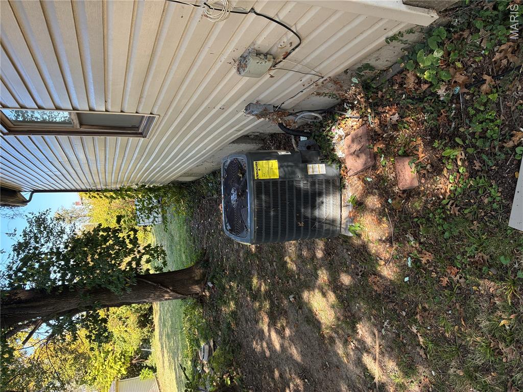 825 Abston Avenue Property Photo 7