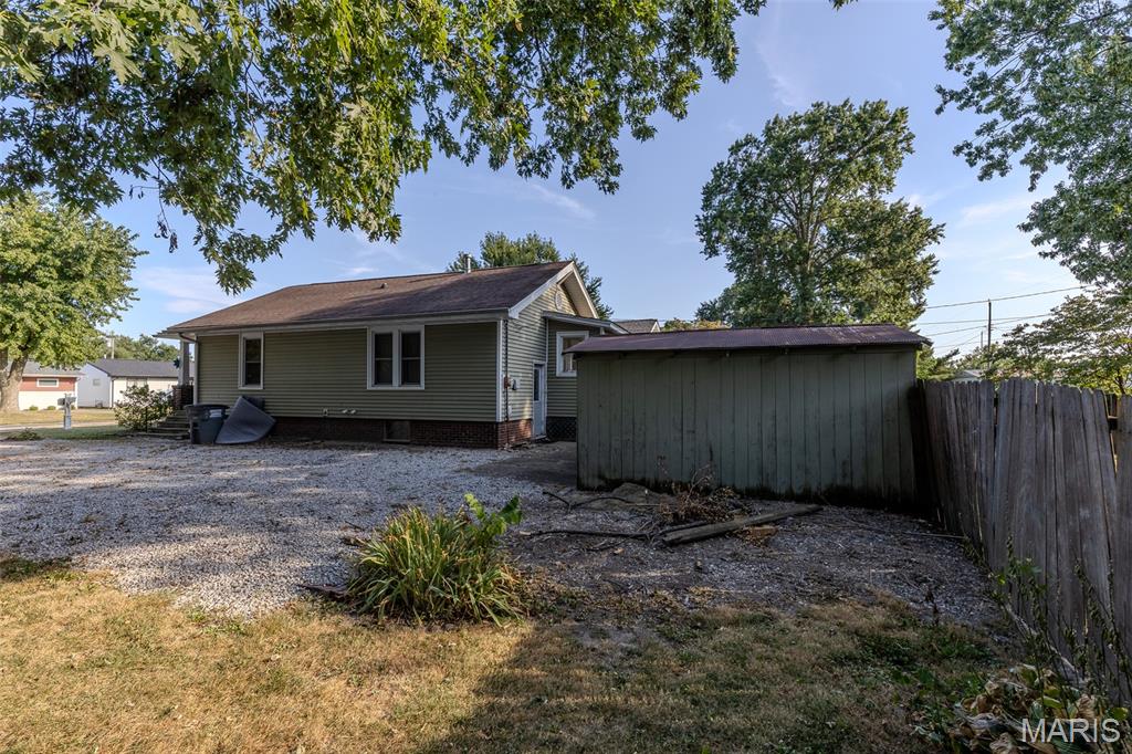 220 Minton Street Property Photo 6