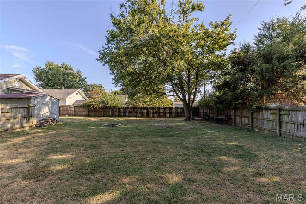 220 Minton Street Property Photo 10