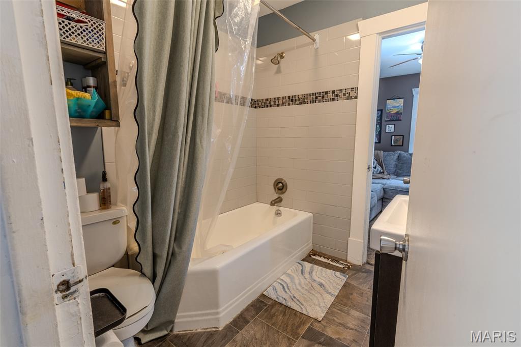 220 Minton Street Property Photo 22