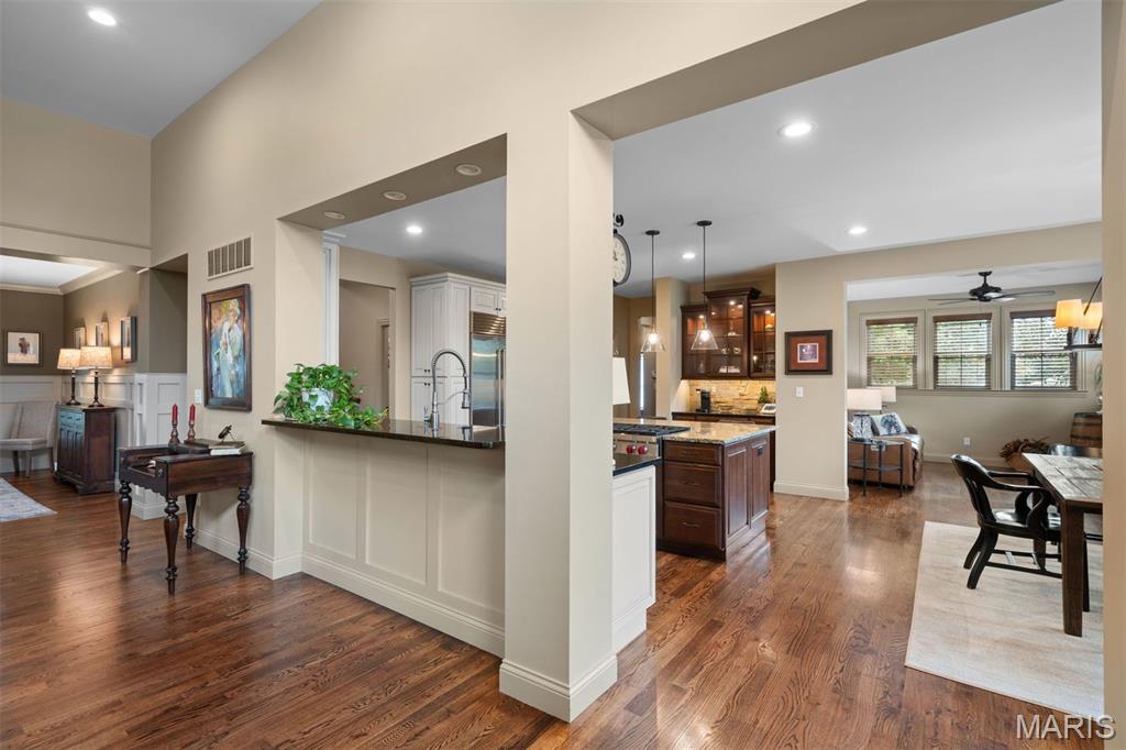 12531 Ridgefield Drive Property Photo 16