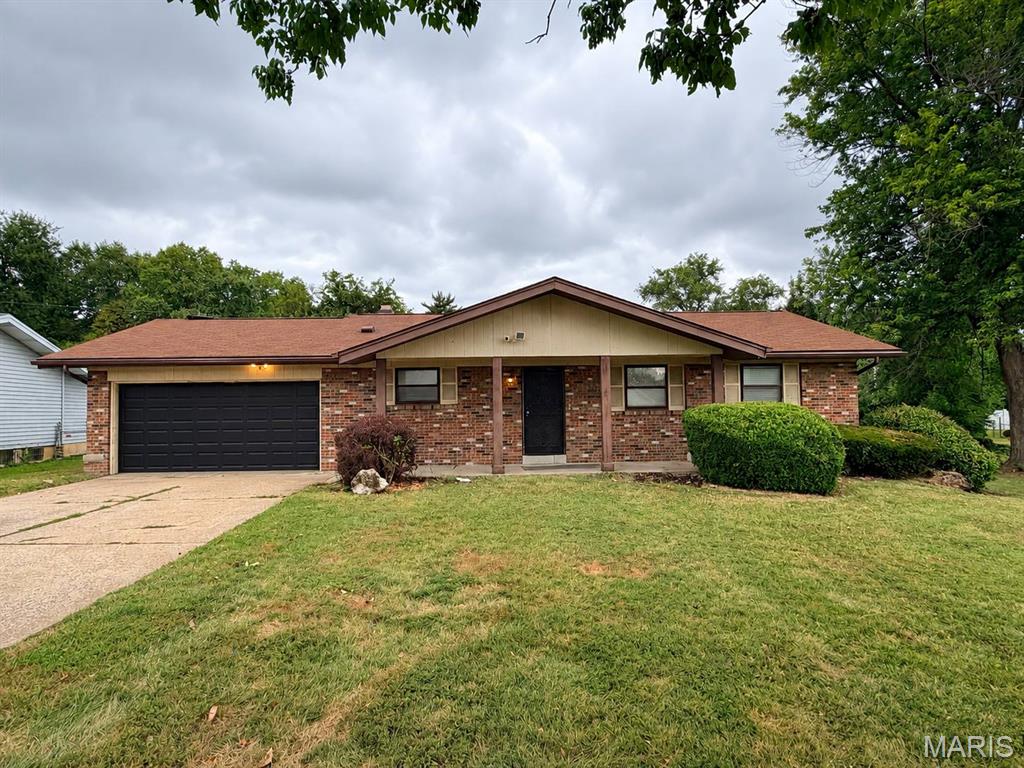 12095 Trampe Heights Lane Property Photo 1