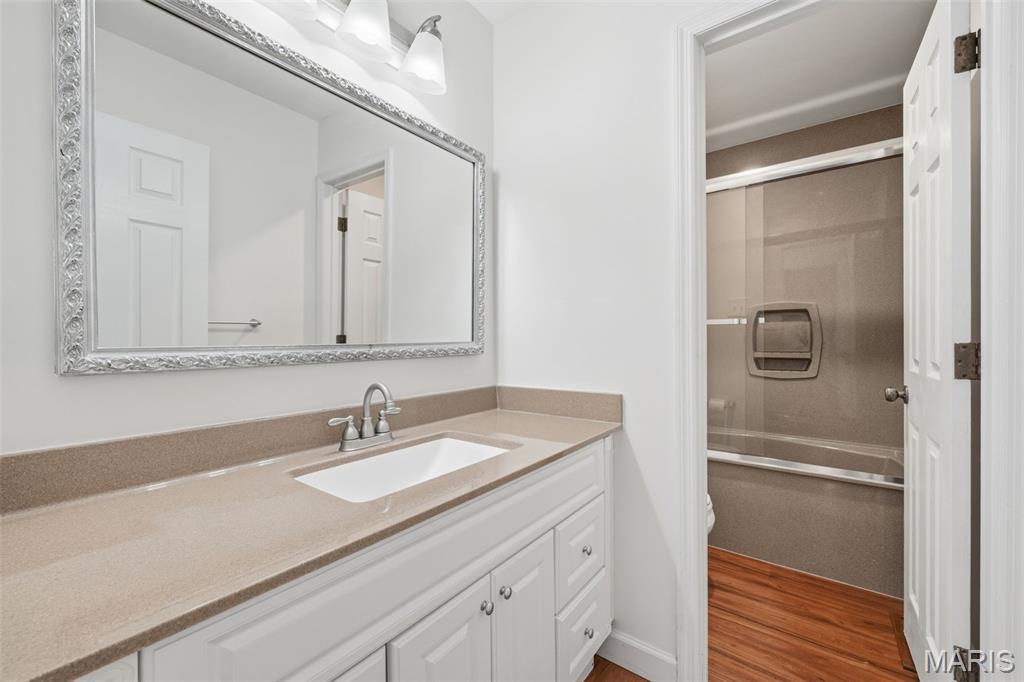 1709 Howehill Court Property Photo 13