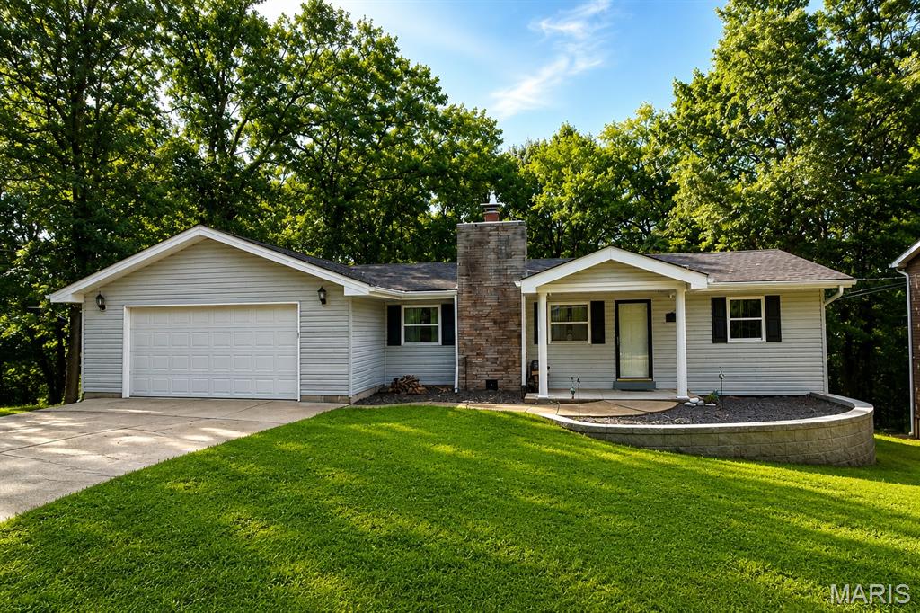 24 Glenwood Drive Property Photo 1