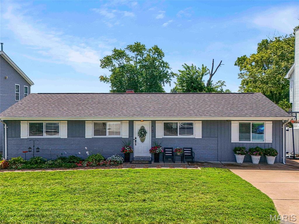 10412 Savannah Avenue Property Photo 1