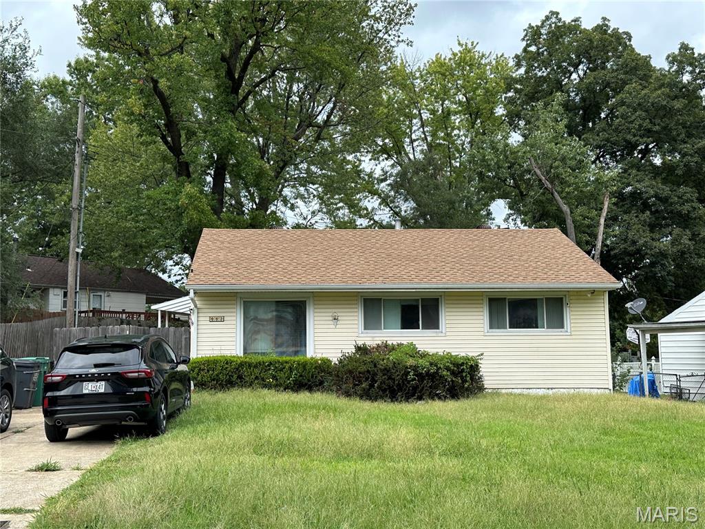 443 Macdougall Drive Property Photo 1