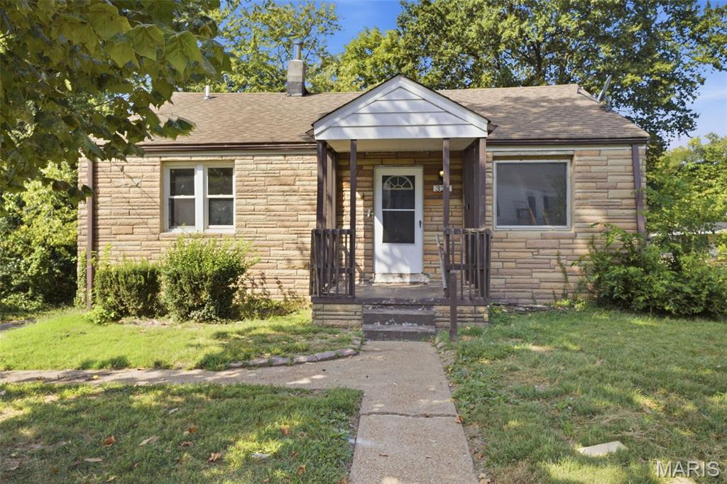321 Atwater Avenue Property Photo 1