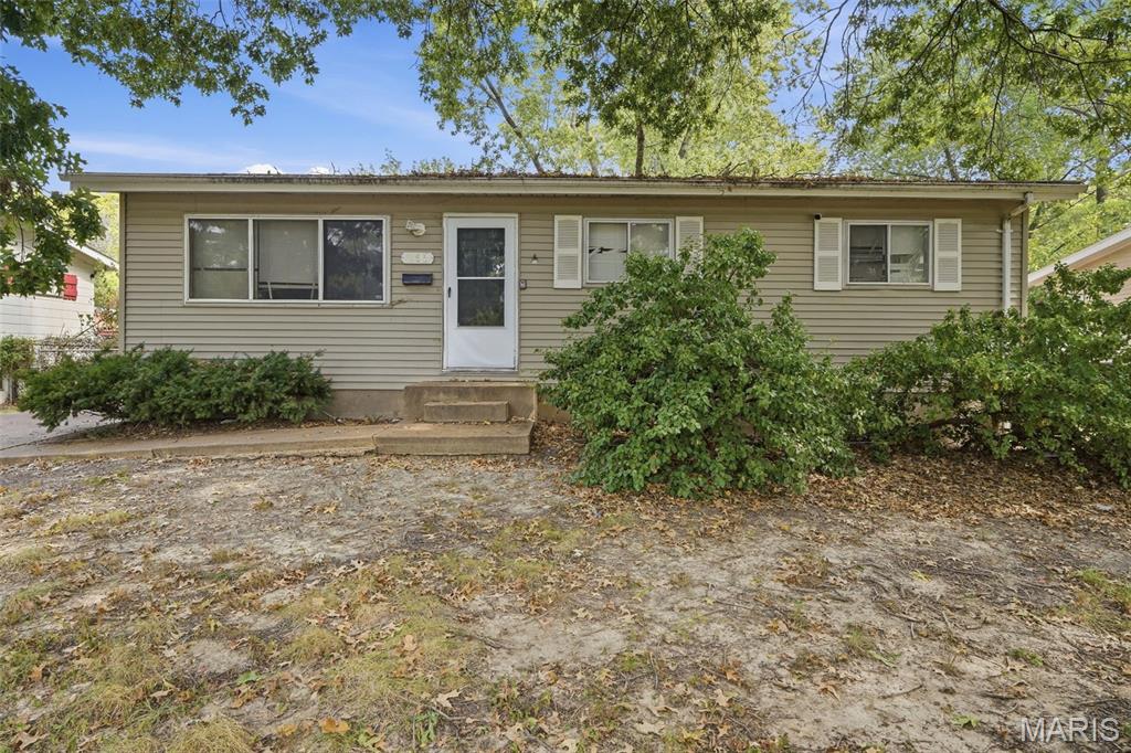 268 Elmdale Drive Property Photo 1