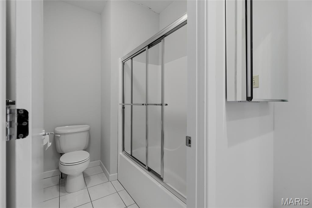 8333 Kingsbury Boulevard Property Photo 22