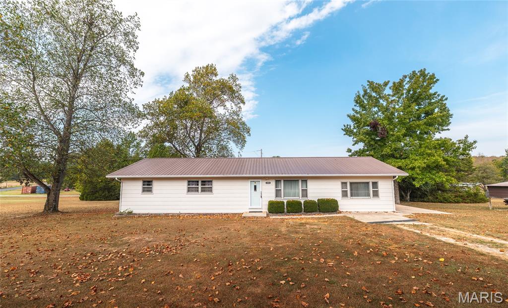 2463 W Highway 32 Property Photo 6