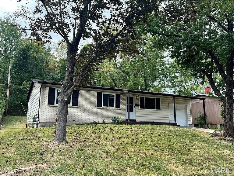 5319 Grove Avenue Property Photo