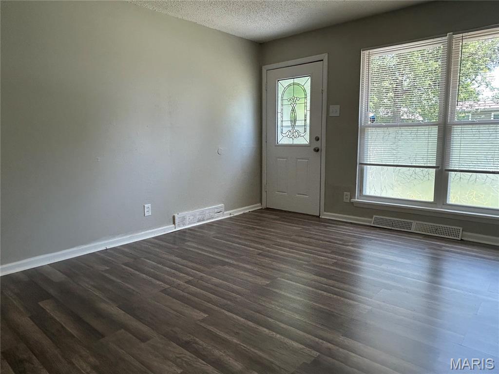 6023 Shillington Drive Property Photo 2