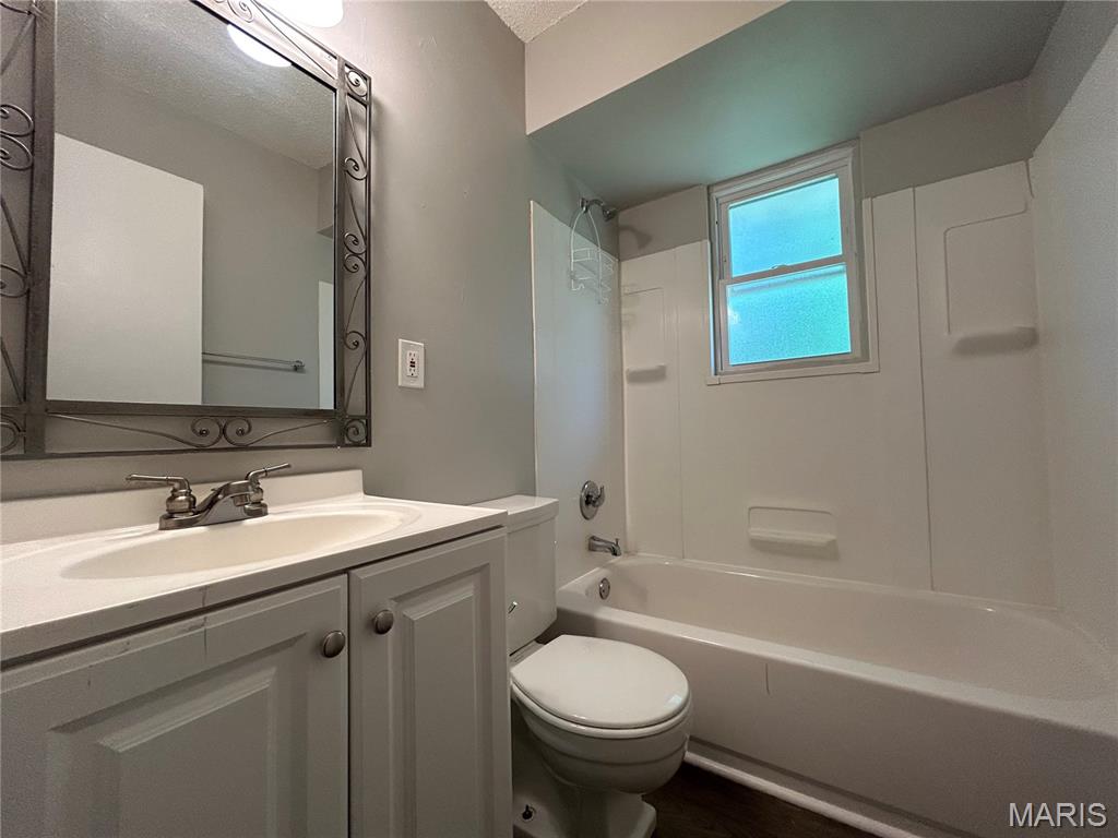 6023 Shillington Drive Property Photo 8