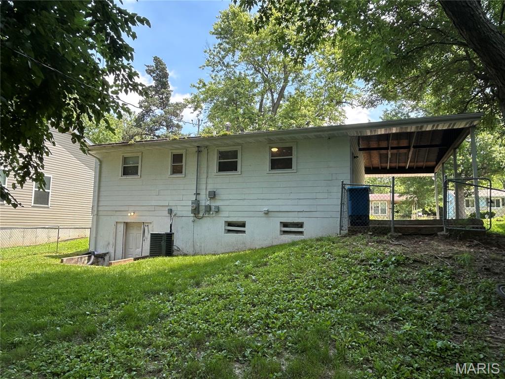 6023 Shillington Drive Property Photo 11