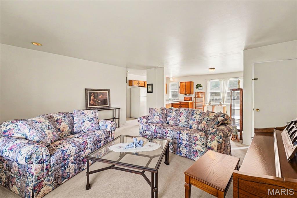 9104 Lemona Drive Property Photo 4