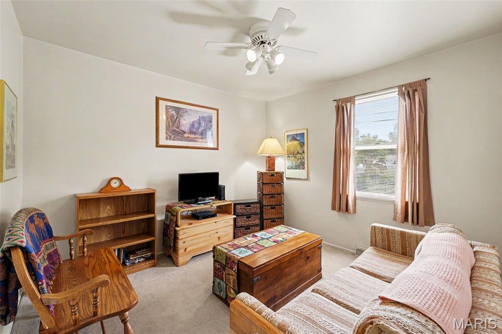 9104 Lemona Drive Property Photo 10