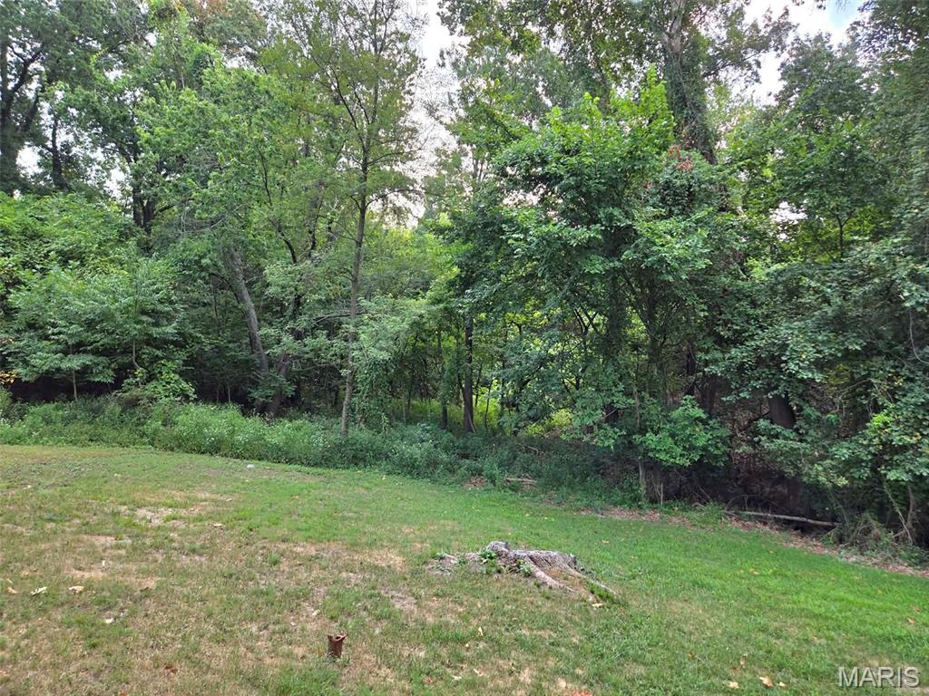 2431 N Henry Street Property Photo 5