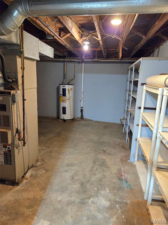 2431 N Henry Street Property Photo 14