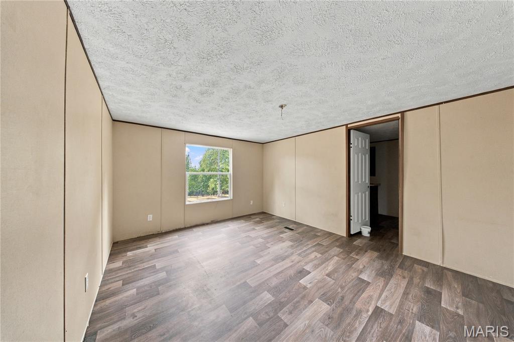 18341 S Highway 19 Property Photo 6