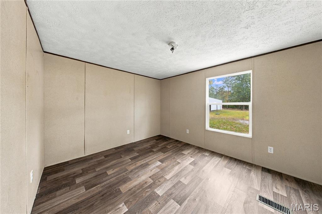 18341 S Highway 19 Property Photo 12