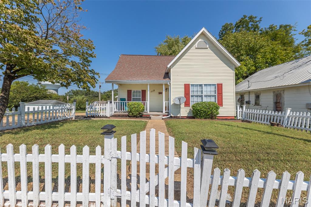 1119 Gardner Street Property Photo 1