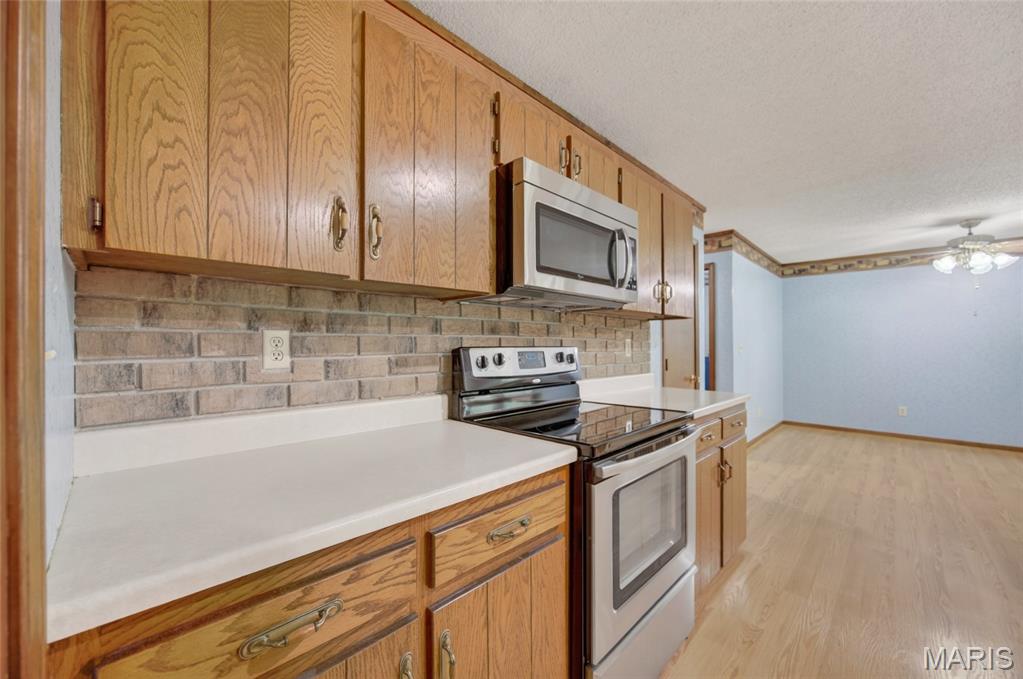 16924 Heller Lane Property Photo 7