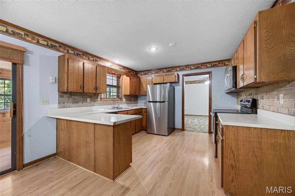 16924 Heller Lane Property Photo 13