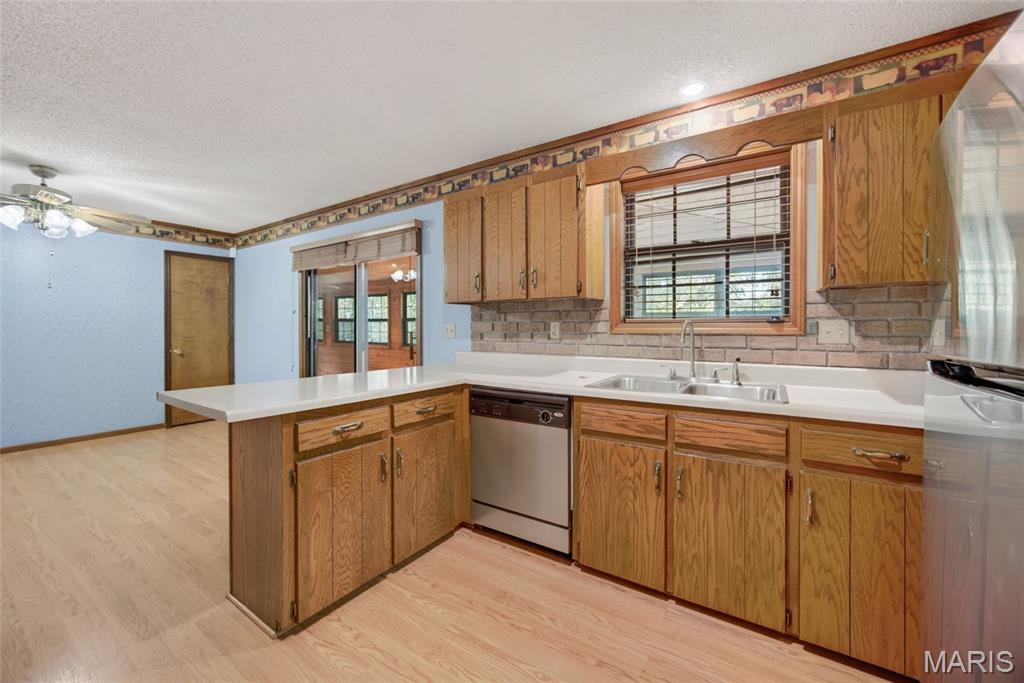 16924 Heller Lane Property Photo 16