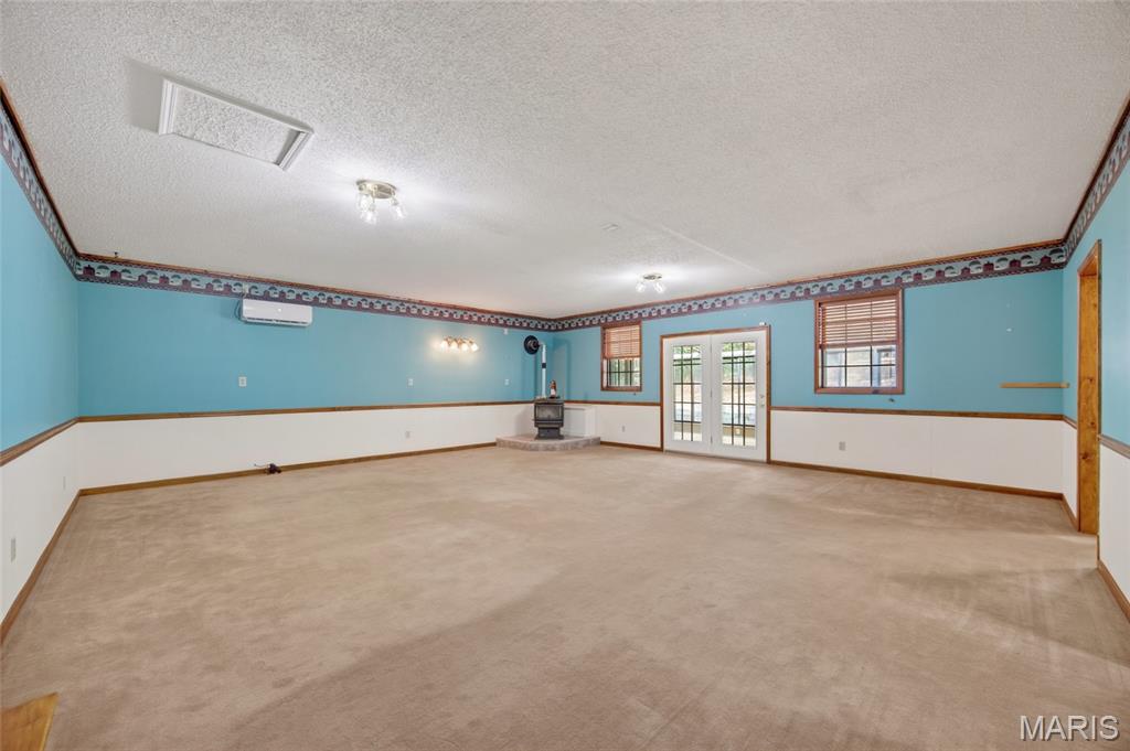 16924 Heller Lane Property Photo 28