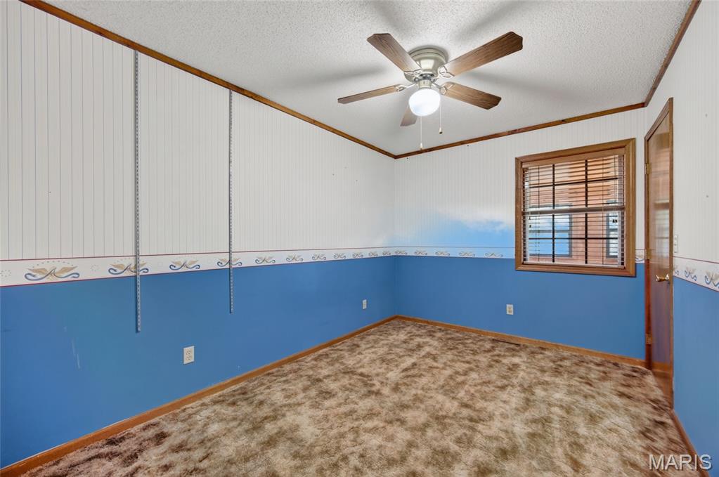 16924 Heller Lane Property Photo 28