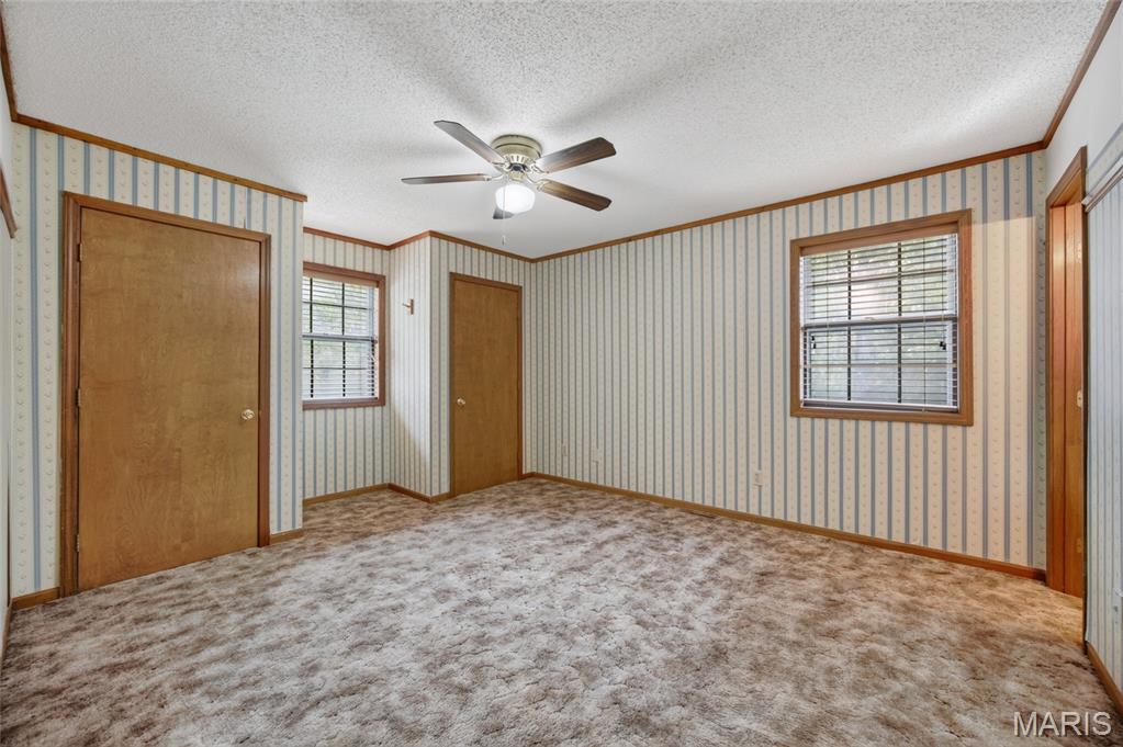 16924 Heller Lane Property Photo 32